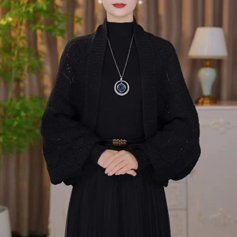 2025Nová módna dutá pletená látka